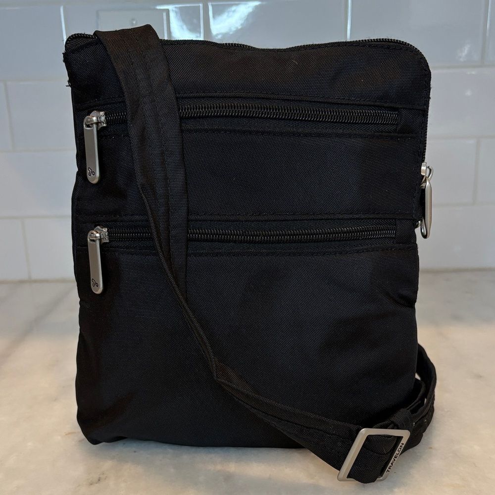 Travelon Anti-Theft Classic N/S Crossbody Bag Black RFID Travel Purse